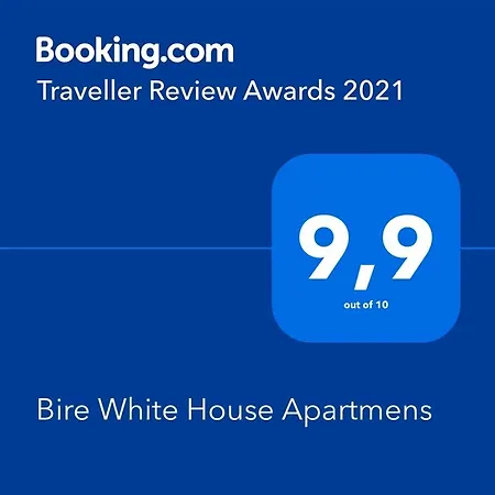 Bire White House Apartmens * Lumbarda