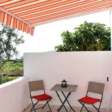 Bire White House Apartmens Apartman Lumbarda