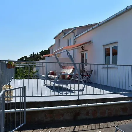 Apartman Bire White House Apartmens Lumbarda