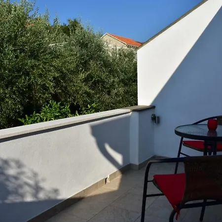 Apartman Bire White House Apartmens *